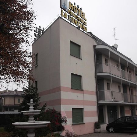 מריאנו קומנסה Hotel Residence La Fontana מראה חיצוני תמונה