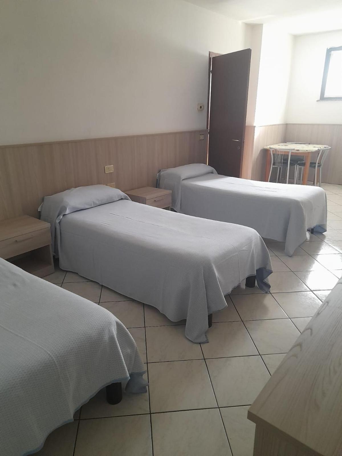מריאנו קומנסה Hotel Residence La Fontana מראה חיצוני תמונה